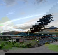 The Rest Point Motor Inn and Hereford Steakhouse Char Grill - New Castle Holiday