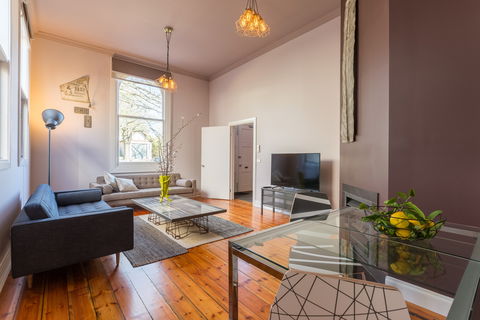 The Old Mechanics - New Castle Holiday 1