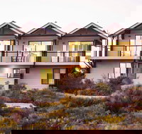 The Lookout - New Castle Holiday