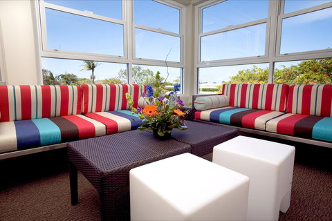 The Pier Hotel - New Castle Holiday 1