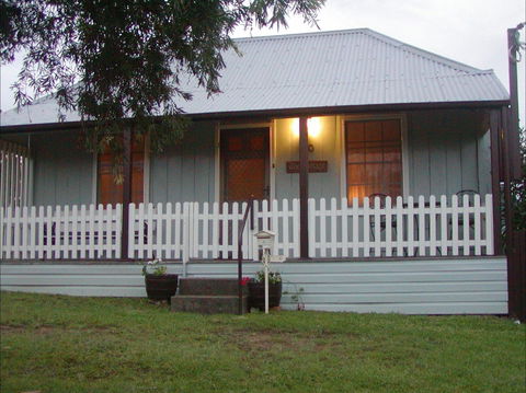 Tinonee Cottages - New Castle Holiday 0