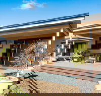 Tumby Villas - New Castle Holiday