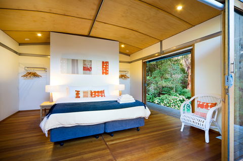 Twelve Apostles Lodge Walk - New Castle Holiday 2