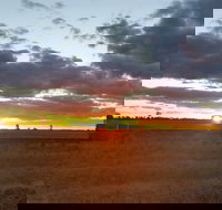 Whispering Pines Farm Stay - New Castle Holiday