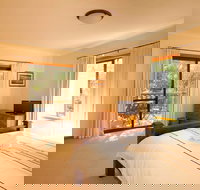 Woodfern Lodge - New Castle Holiday