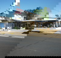 Amber Motel - New Castle Holiday