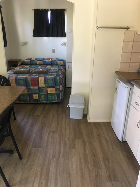 Bailey Bar Caravan Park - New Castle Holiday 2