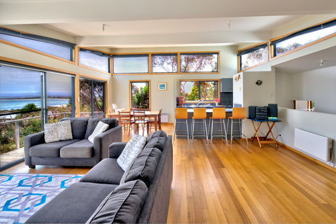 Beachcomber House - New Castle Holiday 0