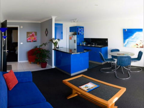 Beachfront Apartments Narooma - New Castle Holiday 1