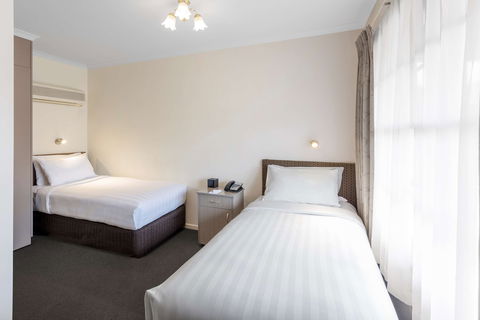 Best Western Olde Maritime - New Castle Holiday 1