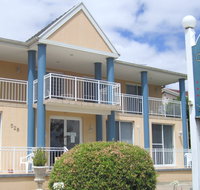 Canberran Lodge - New Castle Holiday