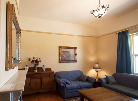 Cape Du Couedic Light Keeper's Cottages - New Castle Holiday 1