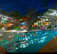 Cape Byron YHA Byron Bay - New Castle Holiday