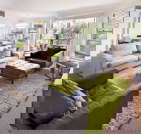 Caribou 3 - New Castle Holiday