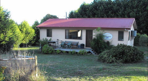 Cherry Top Accommodation - Cherry Top - New Castle Holiday 2