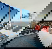 City Tempo - Lonsdale St - New Castle Holiday