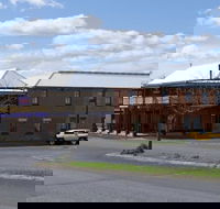 Commercial Hotel Bundarra - New Castle Holiday