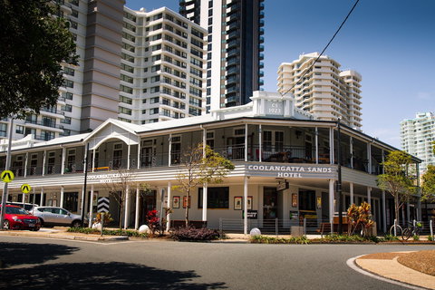 Coolangatta Sands Hotel - New Castle Holiday 0