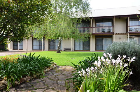 Coonawarra Motor Lodge - New Castle Holiday 0