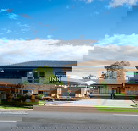 Cousins Motor Inn - New Castle Holiday