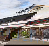 Crown Hotel Motel - New Castle Holiday