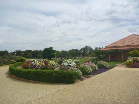 Fairways Bed And  Breakfast At Jerilderie - New Castle Holiday 0