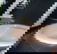 Federation Motor Inn - New Castle Holiday