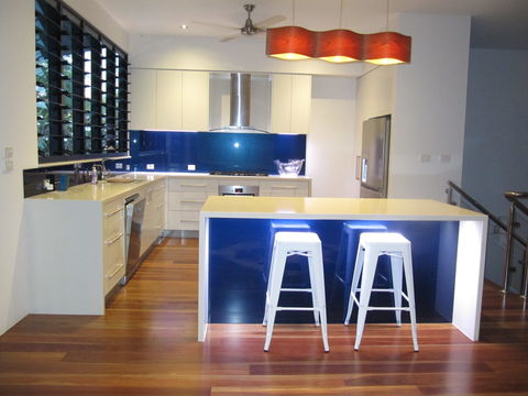Golden Sands Retreat - New Castle Holiday 2
