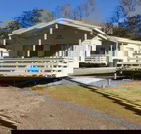 Harden Caravan Park - New Castle Holiday