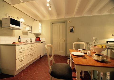 Highview House - New Castle Holiday 1