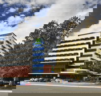 Holiday Inn Express Newcastle - New Castle Holiday