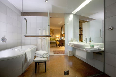 Islington Hotel - New Castle Holiday 2