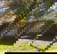 Jacaranda Cottage Corowa - New Castle Holiday