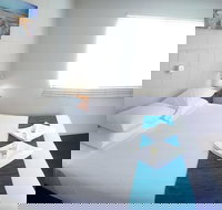 Kew Motel - New Castle Holiday