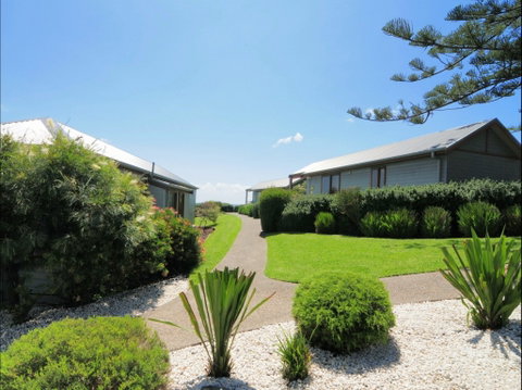 Kiama Harbour Cabins - New Castle Holiday 1