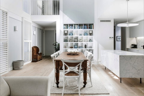 Luxico - Harbourside Retreat - New Castle Holiday 2