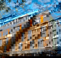 Mantra Richmont Hotel - New Castle Holiday