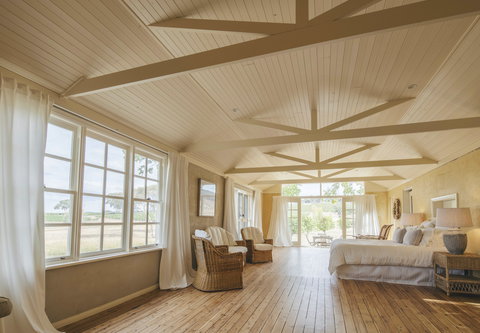 Mayfield Vineyard Cottages - New Castle Holiday 1