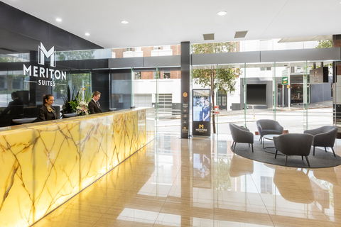 Meriton Suites Adelaide Street, Brisbane - New Castle Holiday 1