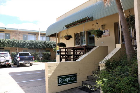 Mid City Motor Inn - New Castle Holiday 2