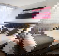 Oaks Nelson Bay Lure Suites - New Castle Holiday