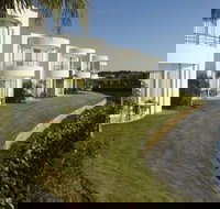 Port Lincoln Waterfront Apartments - New Castle Holiday