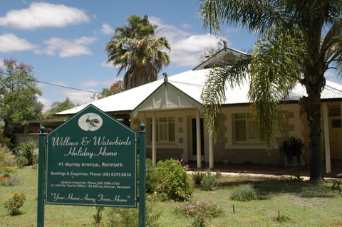 Renmark Holiday Home Willows & Waterbirds - New Castle Holiday 0
