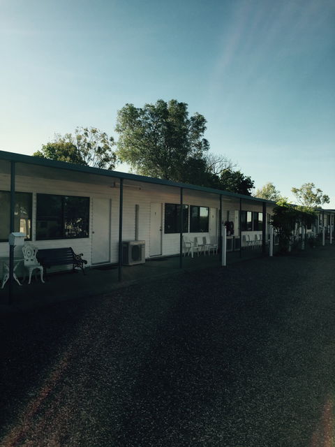 Rest Easi Motel - New Castle Holiday 2