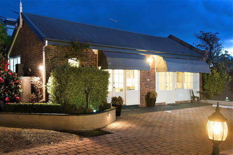 Rose Cottage - New Castle Holiday 0