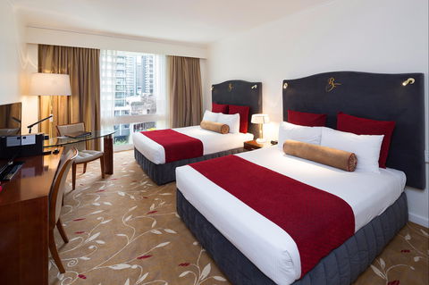 Royal On The Park Hotel And Suites - New Castle Holiday 2