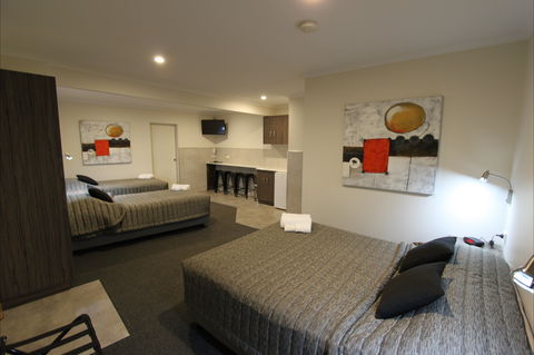 Ryley Motor Inn - New Castle Holiday 0