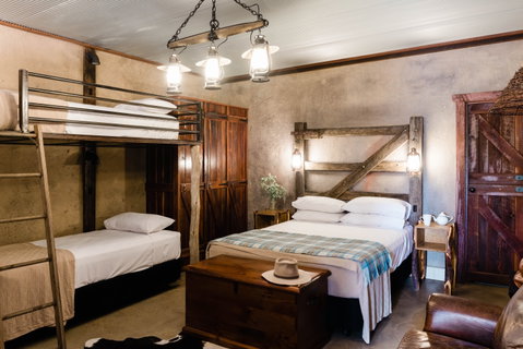 Saltbush Retreat - New Castle Holiday 2