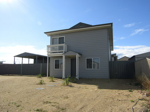 Serenity - New Castle Holiday 0