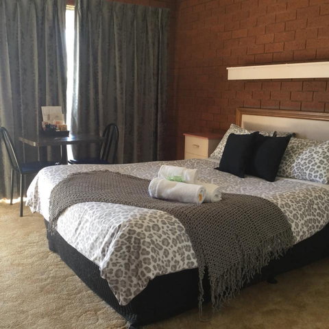 Star Hotel Accommodation - New Castle Holiday 2